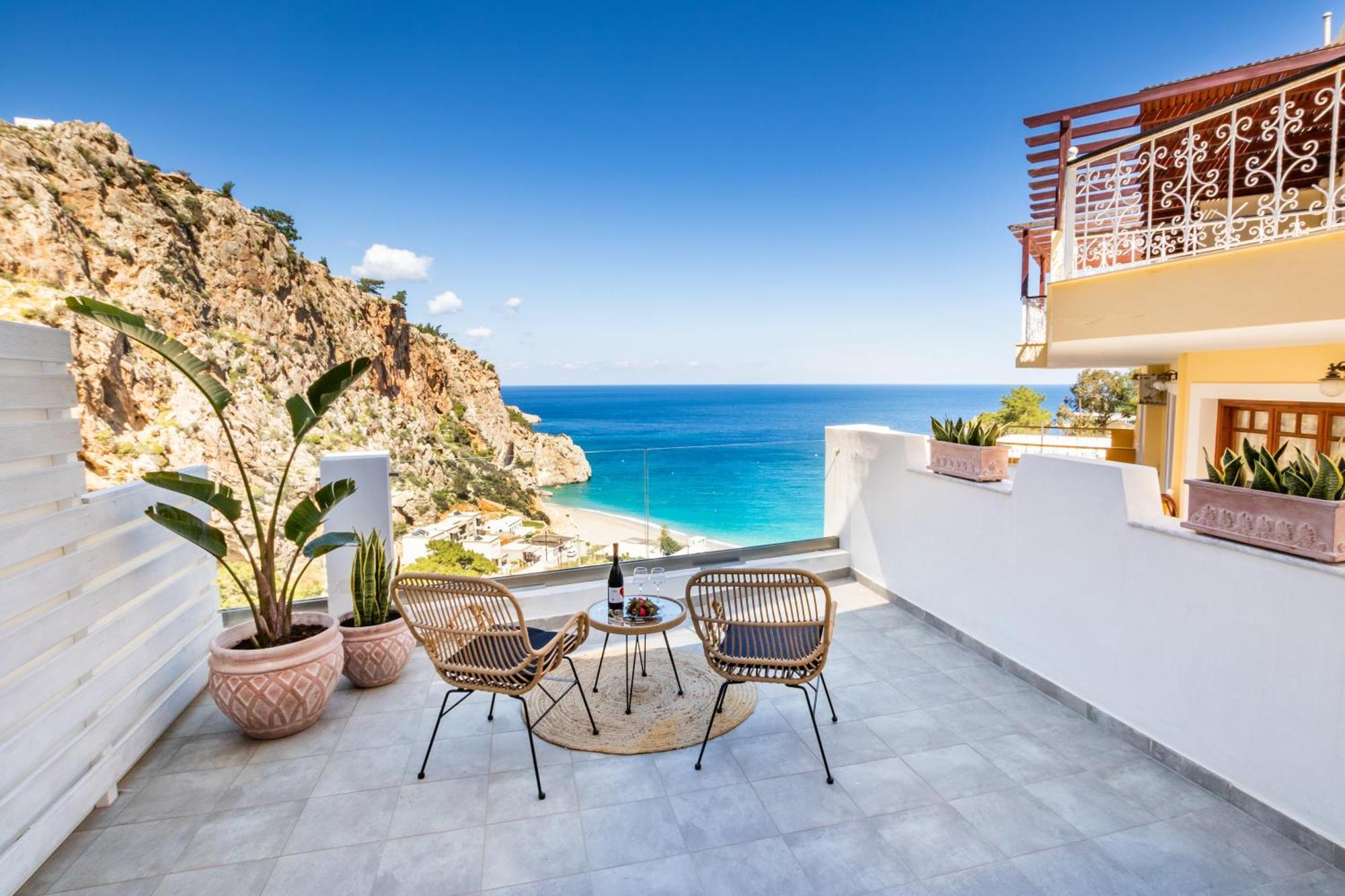 Yploui Suites Karpathos Esterno foto
