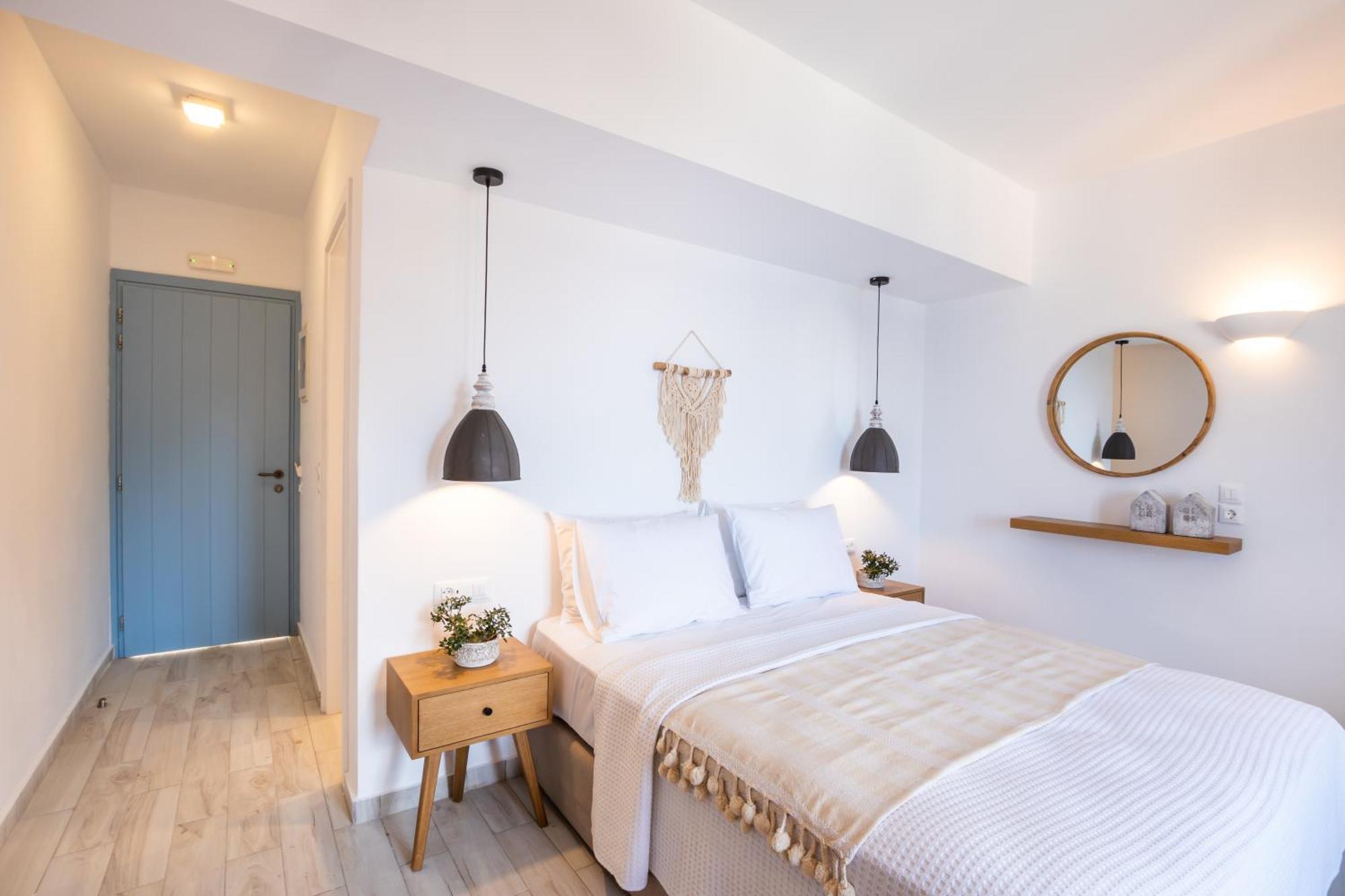 Yploui Suites Karpathos Esterno foto