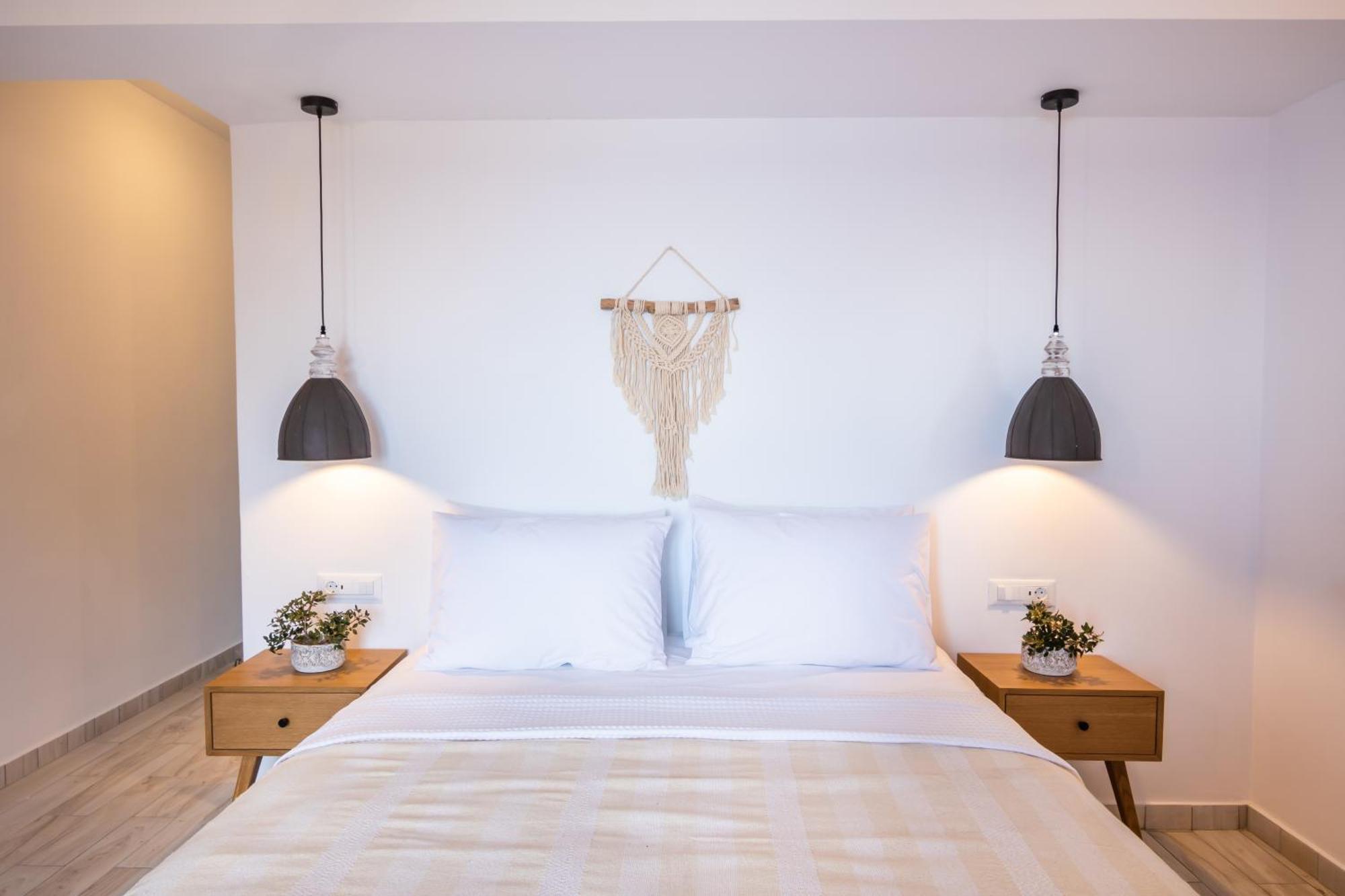 Yploui Suites Karpathos Esterno foto
