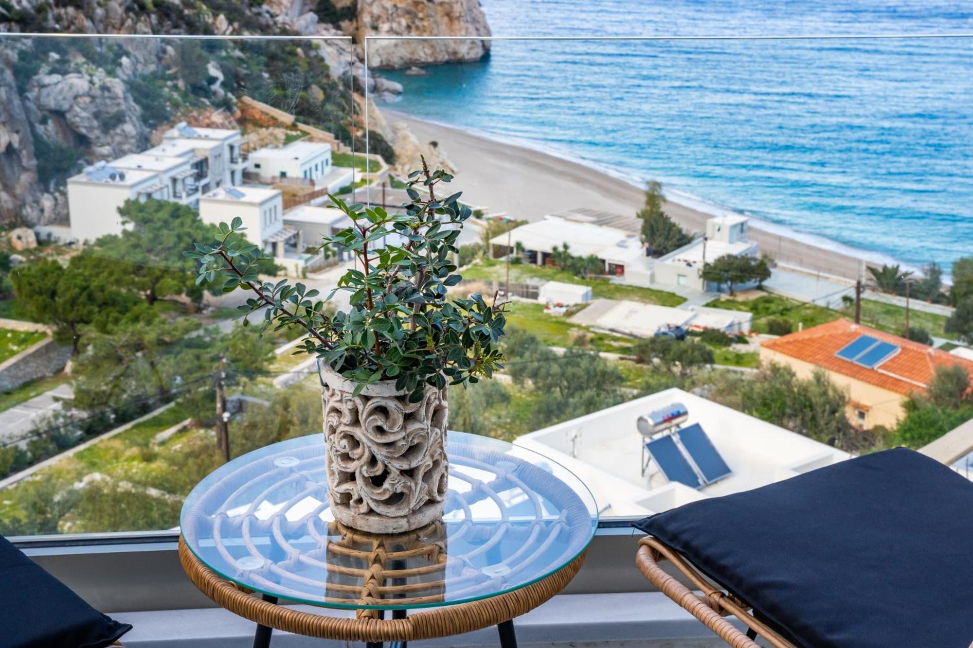 Yploui Suites Karpathos Esterno foto