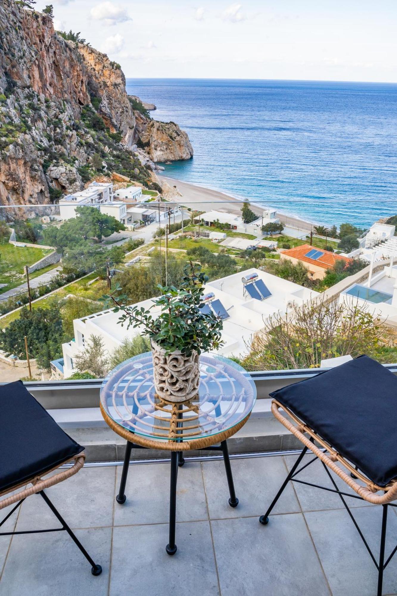 Yploui Suites Karpathos Esterno foto