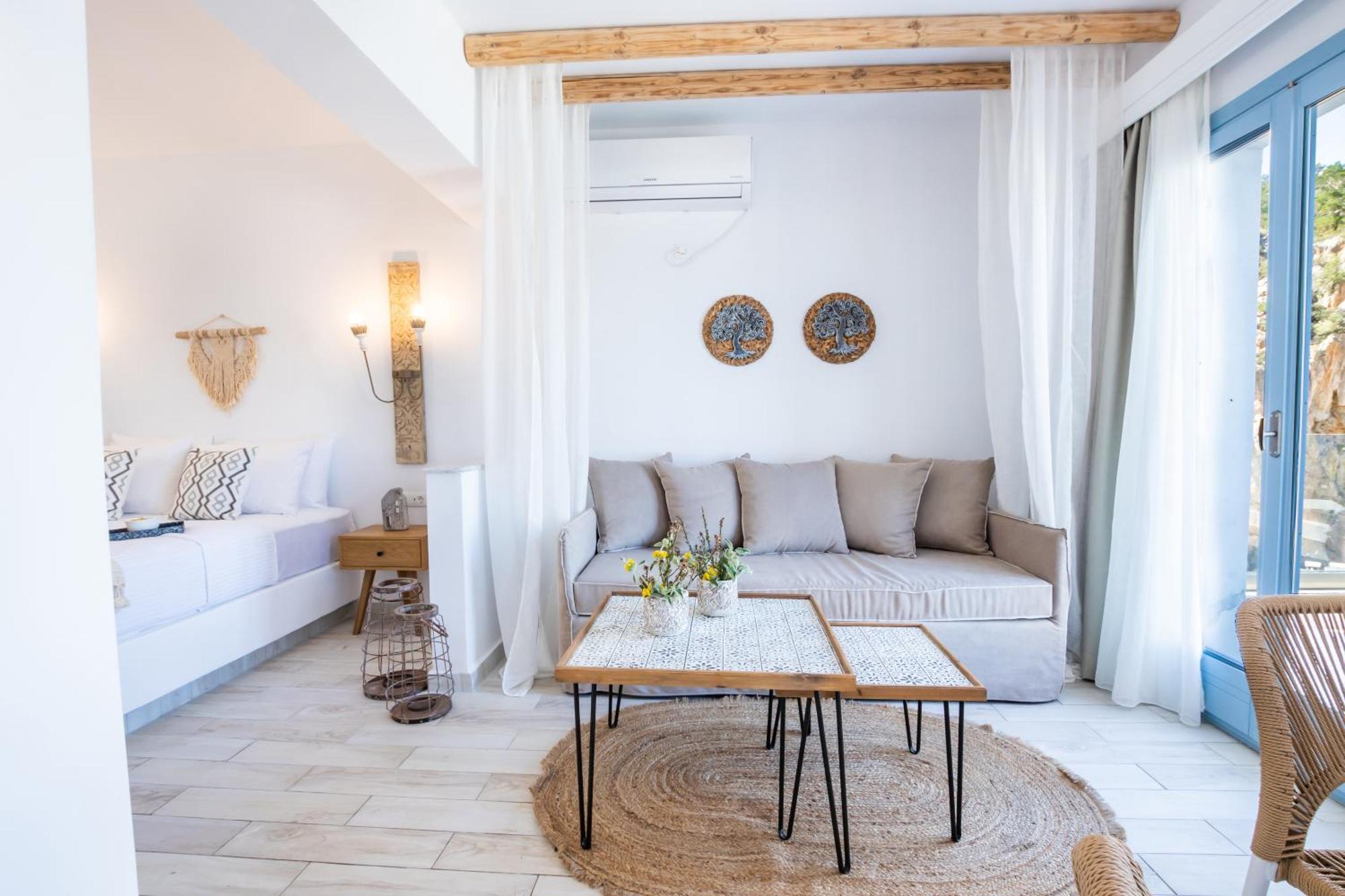 Yploui Suites Karpathos Esterno foto