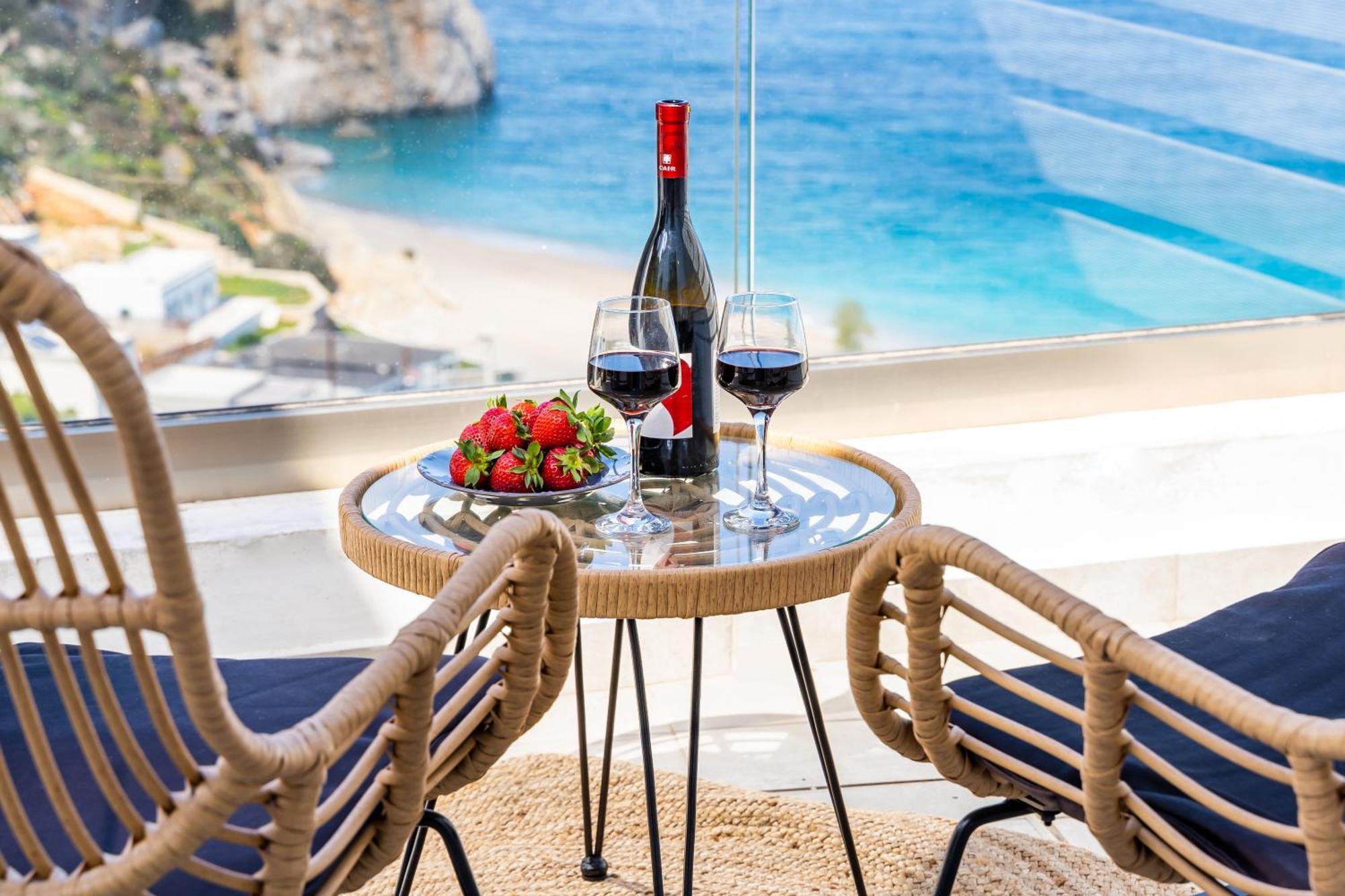 Yploui Suites Karpathos Esterno foto