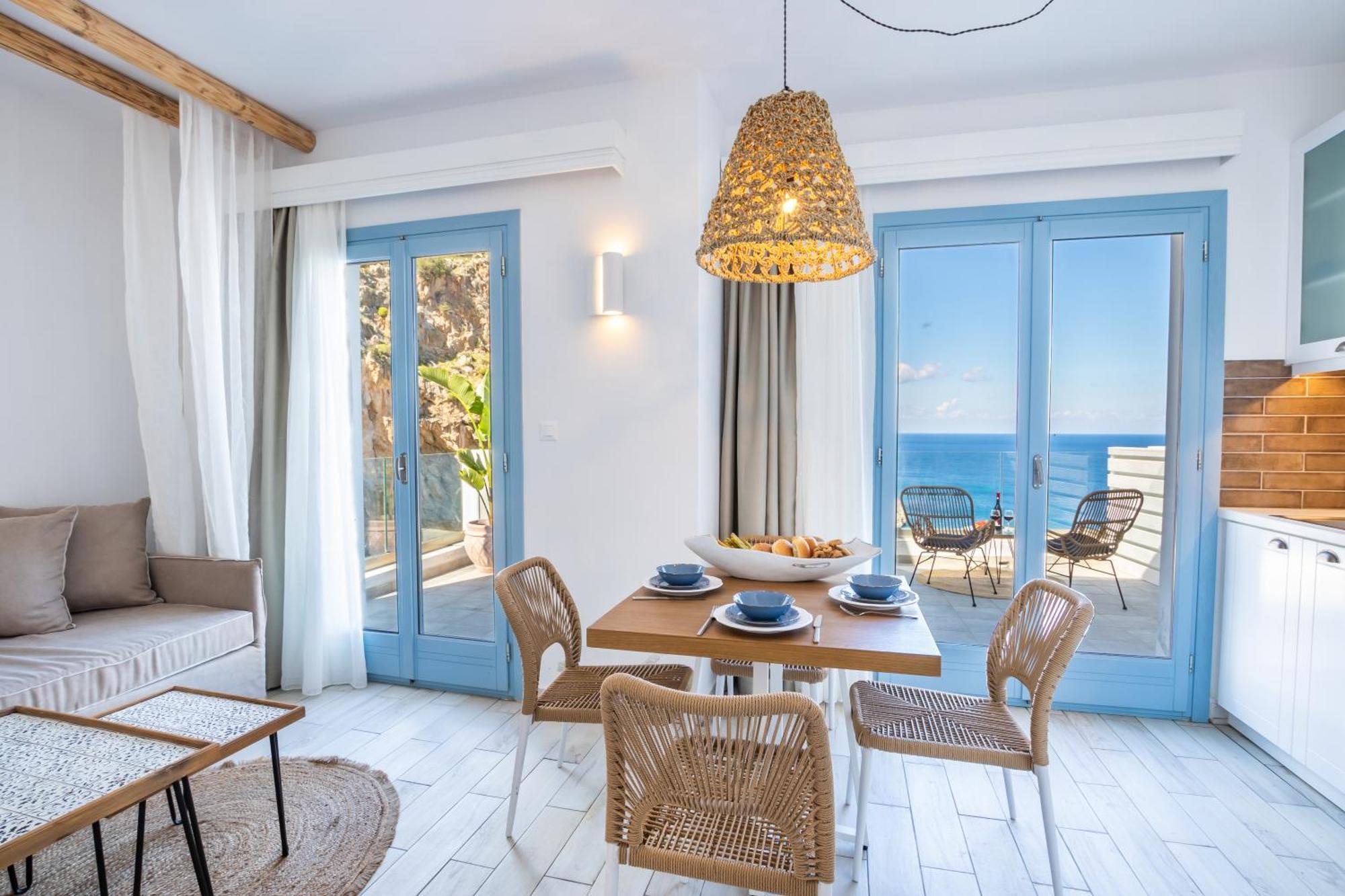 Yploui Suites Karpathos Esterno foto