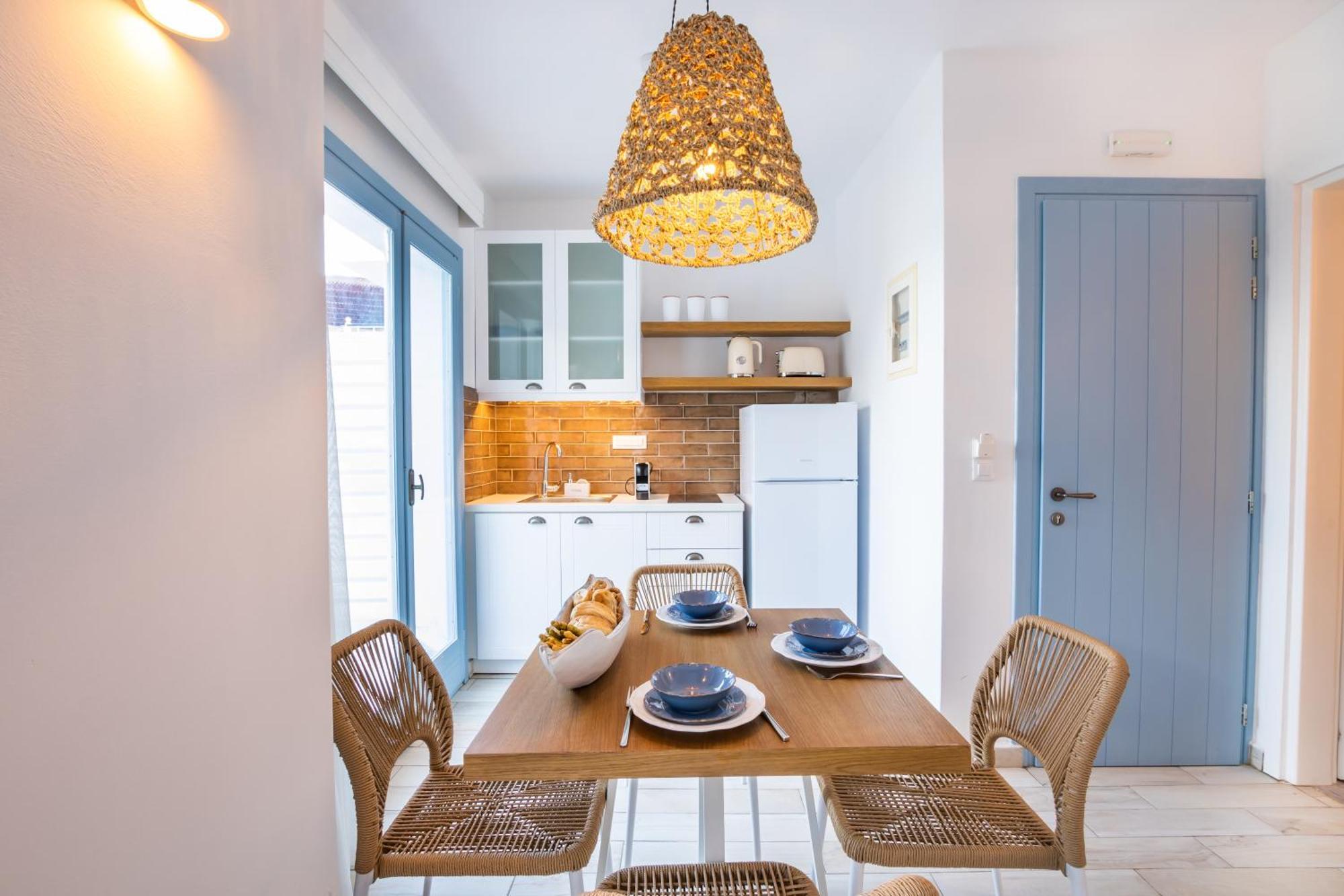 Yploui Suites Karpathos Esterno foto